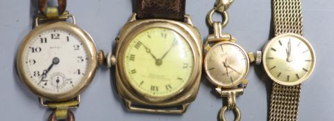 A lady's 9ct gold Rotary manual wind wrist watch, on a 9ct gold bracelet, approx. 16cm, gross 21.1