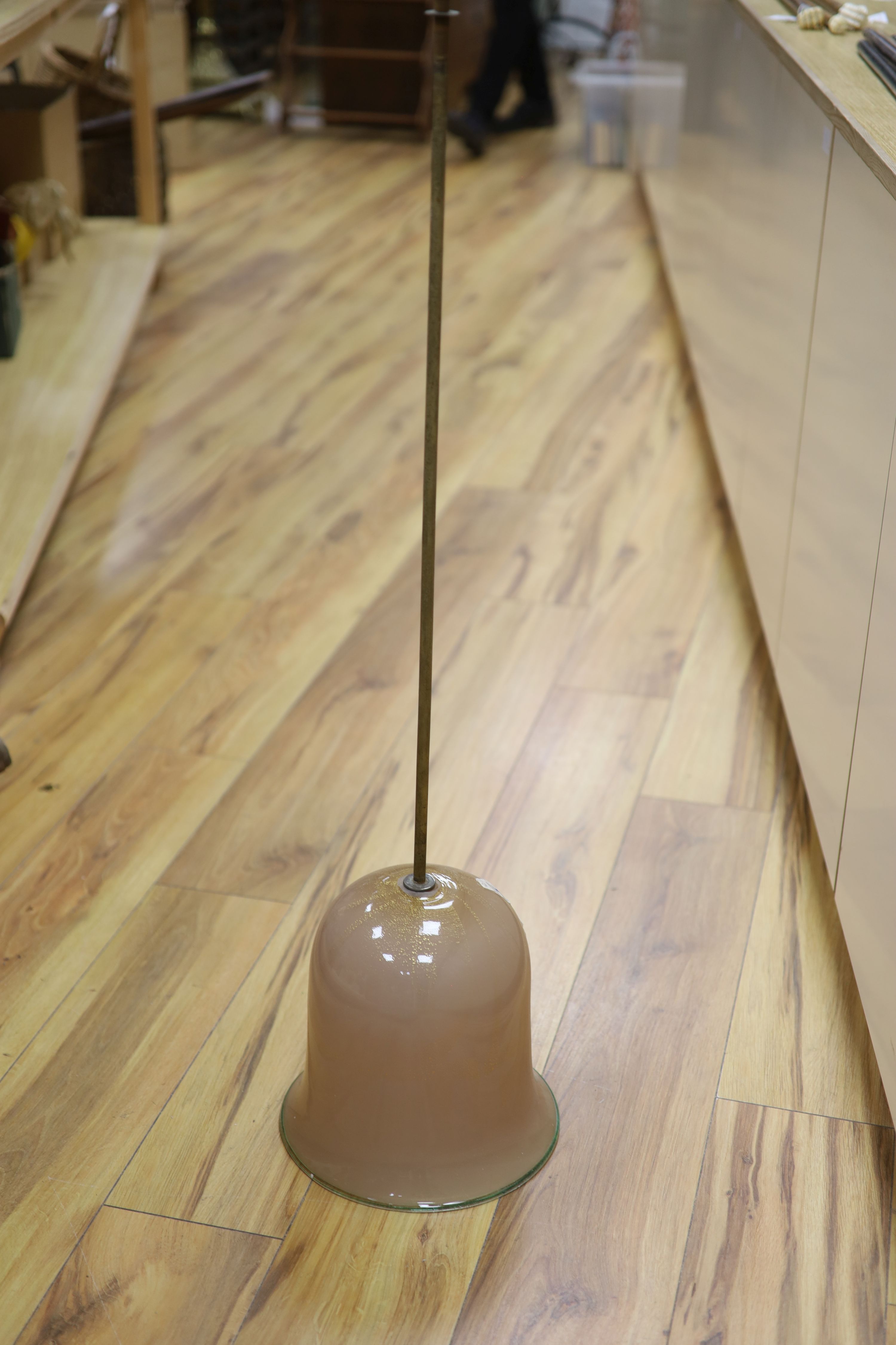 An Italian powdered gilt and pale brown glass ceiling pendant with green banding and a green glass - Image 3 of 3