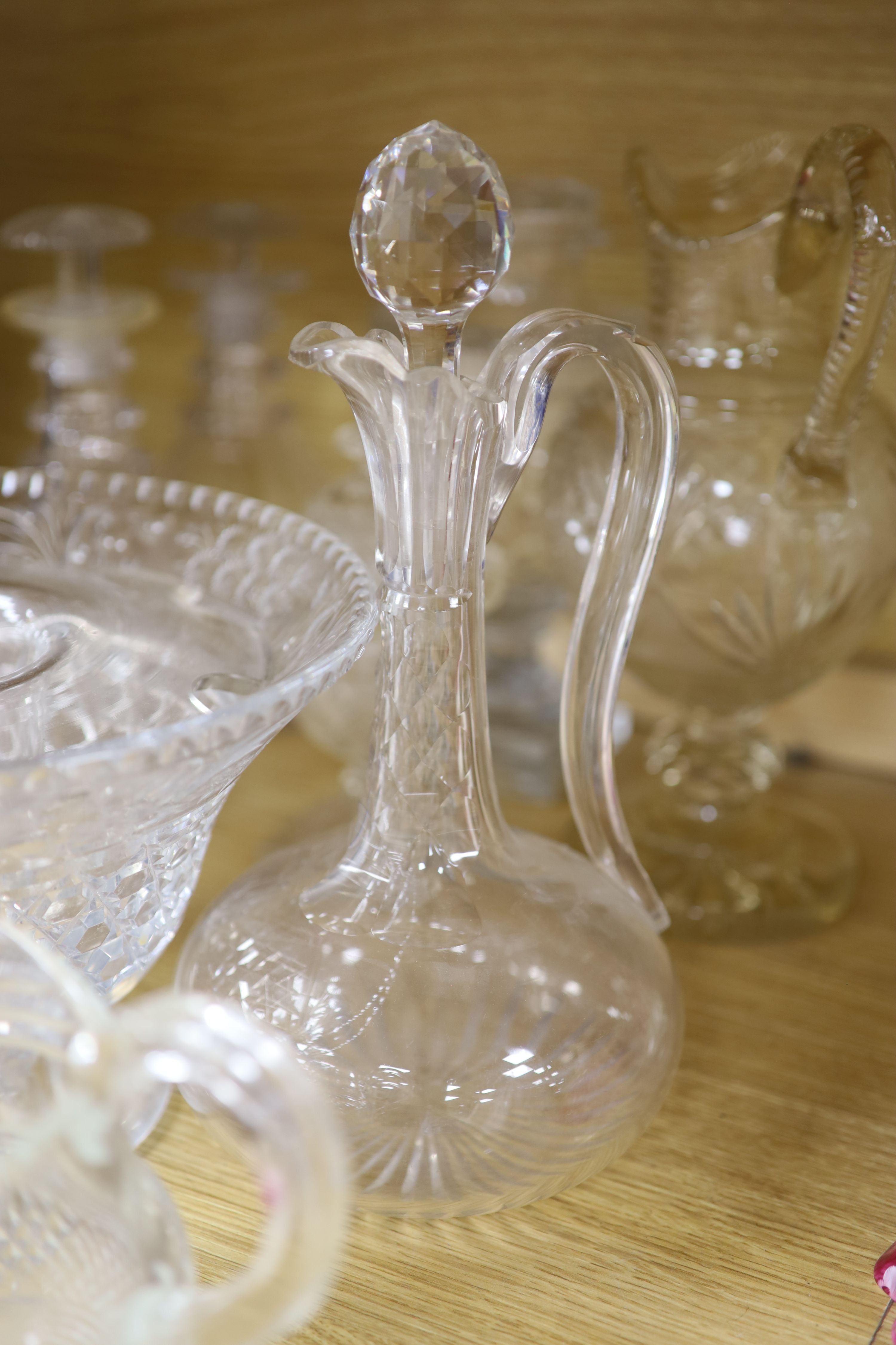 A quantity of assorted antique cut glass - Image 4 of 5