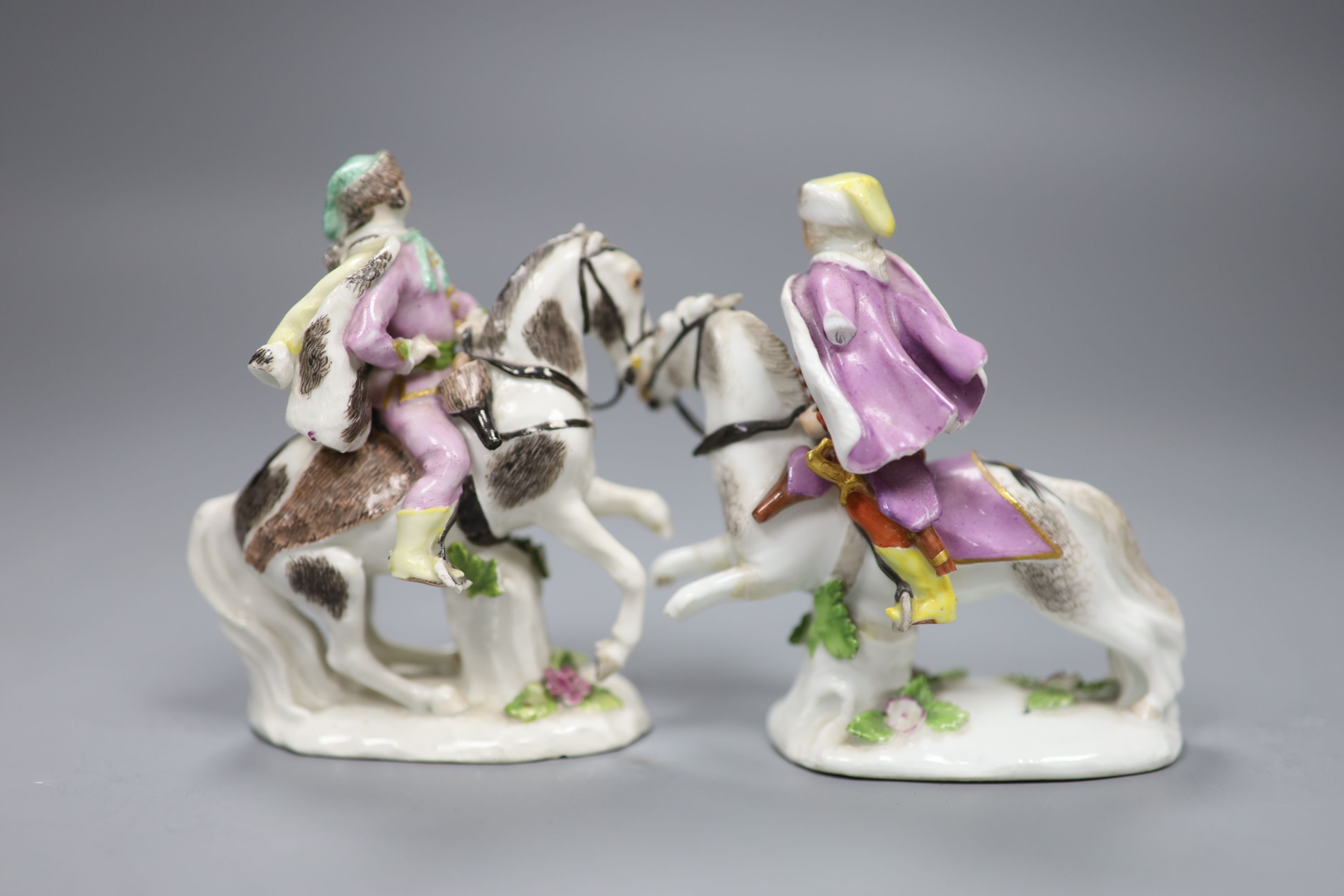 A pair of Meissen equestrian hunting figures, mid 18th century, 9cm one with feint crossed swords - Image 2 of 3