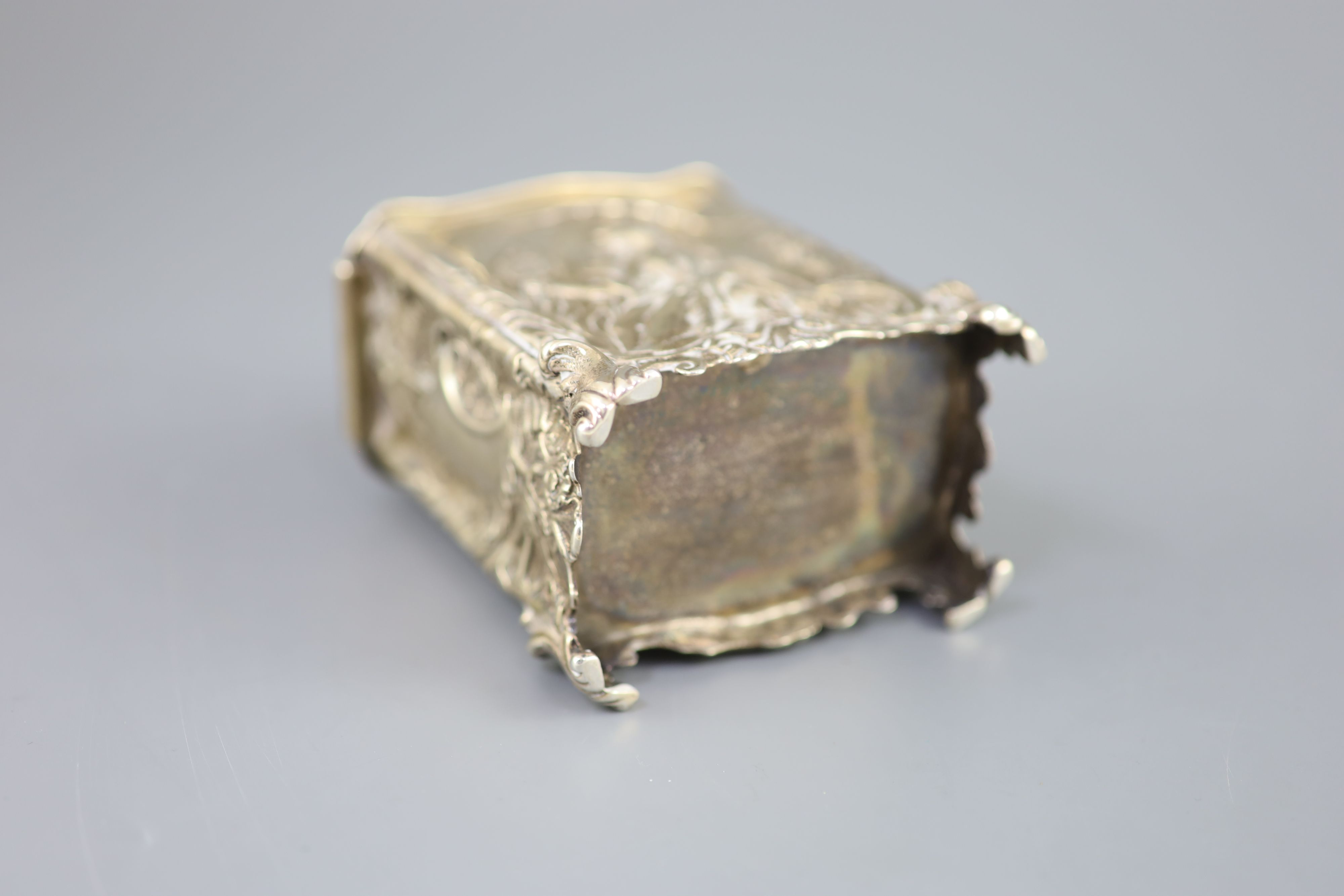 A late Victorian silver rococco style tea caddy by George Fox, of rectangular form and embossed with - Image 6 of 6