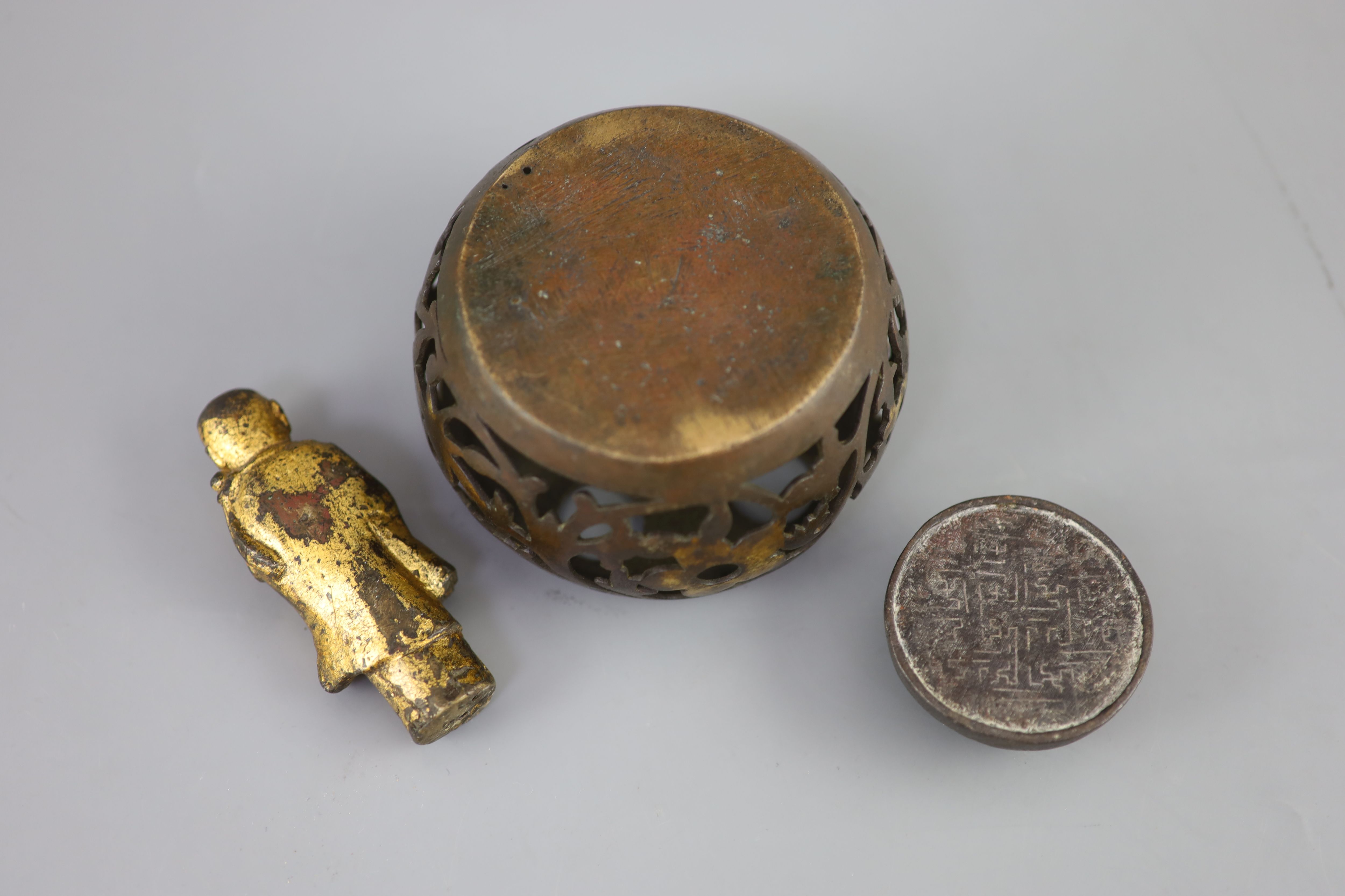 A Chinese bronze drum-shaped stand, a gilt bronze figure of a monk, 17th/18th century and a silver - Image 4 of 5