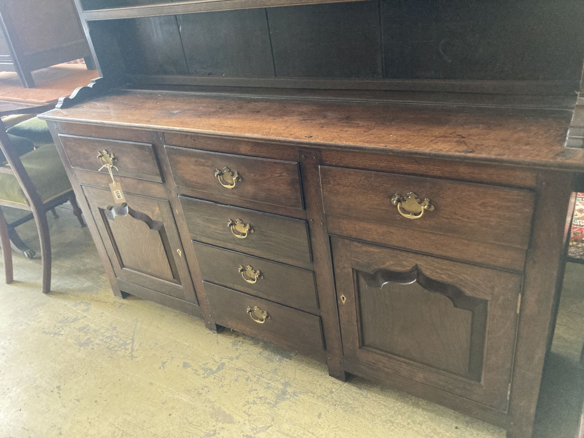 A mid 18th century oak dresser, length 154cm, depth 39cm, height 190cm - Image 3 of 5