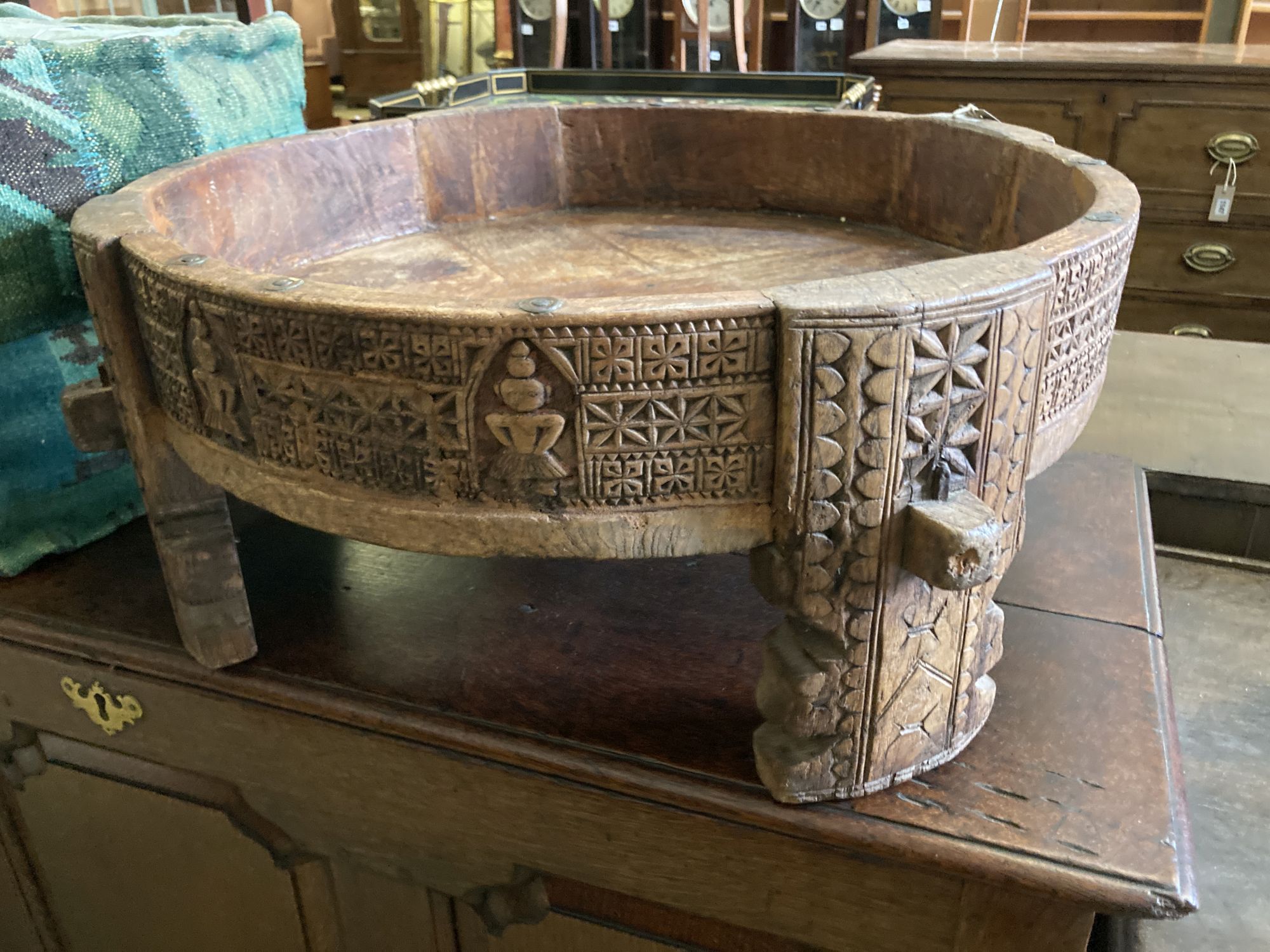 An African Islamic ceremonial circular carved hardwood table, 70cm diameter, height 29cm