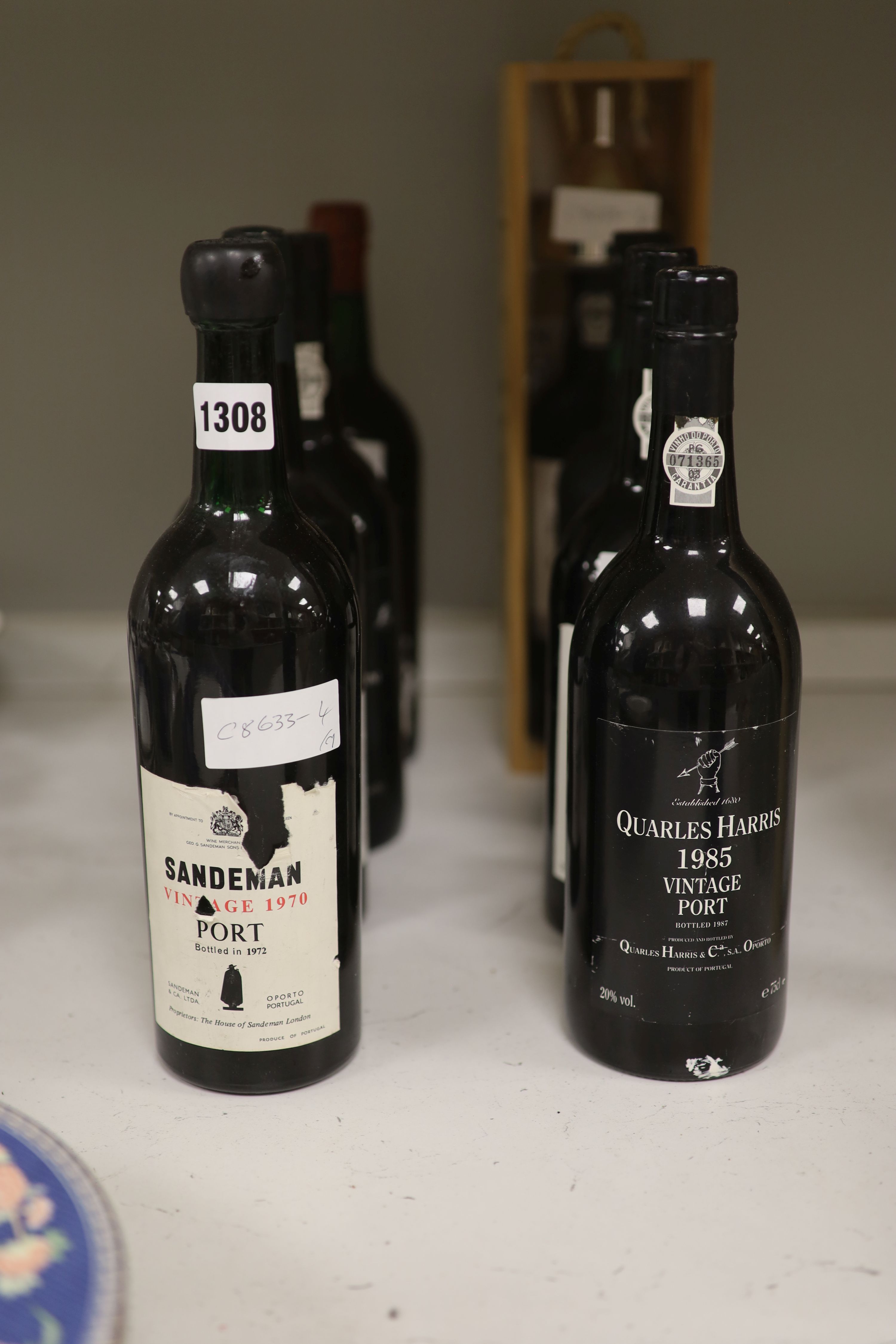 Nine assorted bottles of Port, to include, one Dows, 1966, one Dows Quinta Do Bofim, 1986, one - Image 2 of 5
