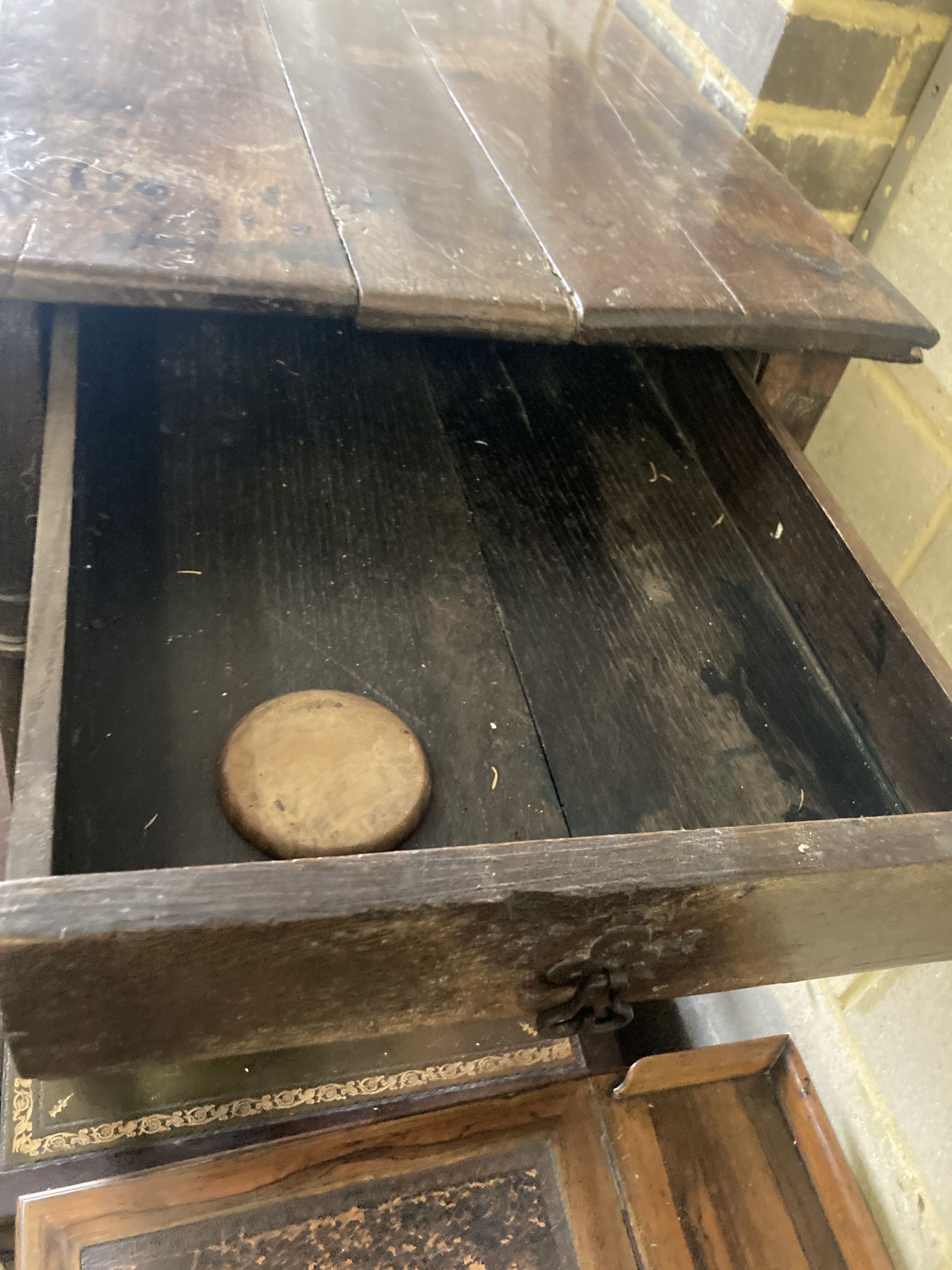 An 18th century oak side table, fitted with a drawer, width 121cm, depth 57cm, height 74cm - Image 5 of 5