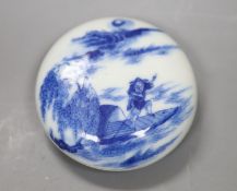 A late 19th century Chinese blue and white seal paste box, diameter 8.5cm, apocryphal Qianlong mark
