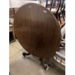 A Victorian mahogany circular tilt top breakfast table, 116cm diameter, height 72cm