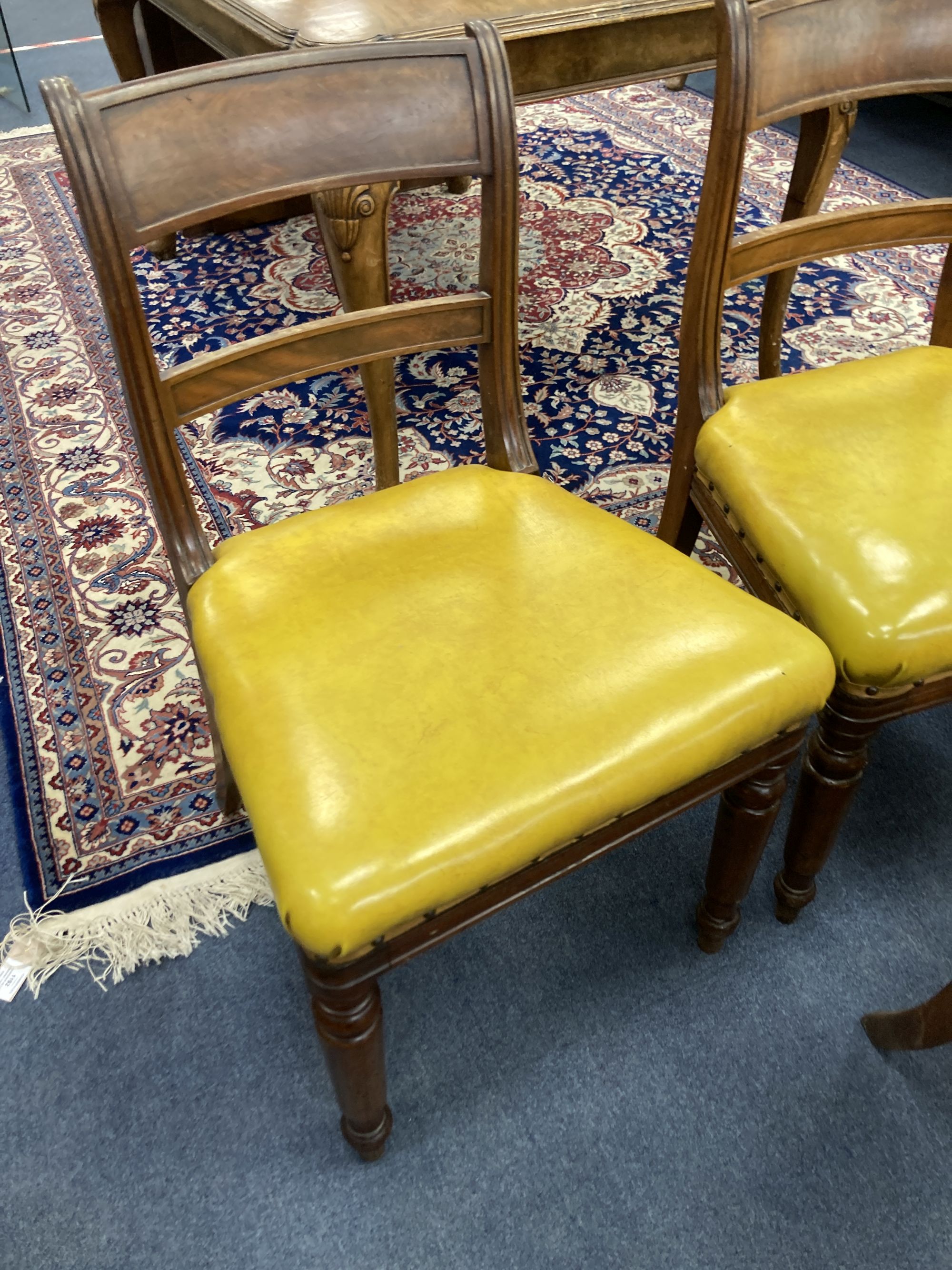 A set of six early Victorian mahogany dining chairs, two with arms - Image 5 of 5