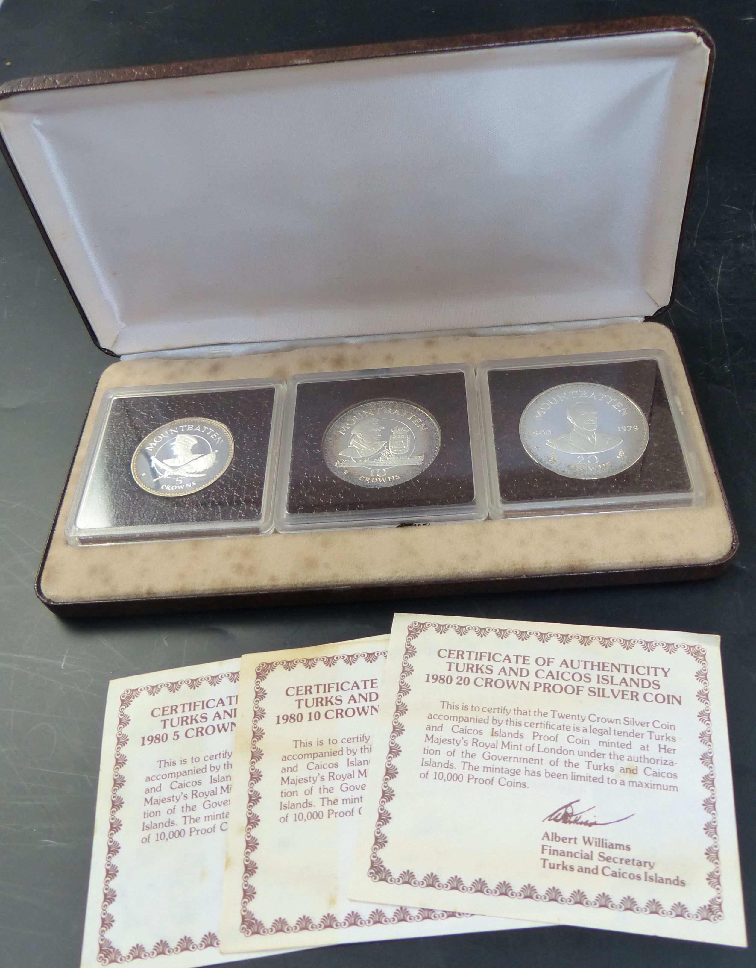 Three Turks and Caicos Islands proof coin sets, 1980 set of four 100 crown proof gold coin with 2010 - Image 2 of 9