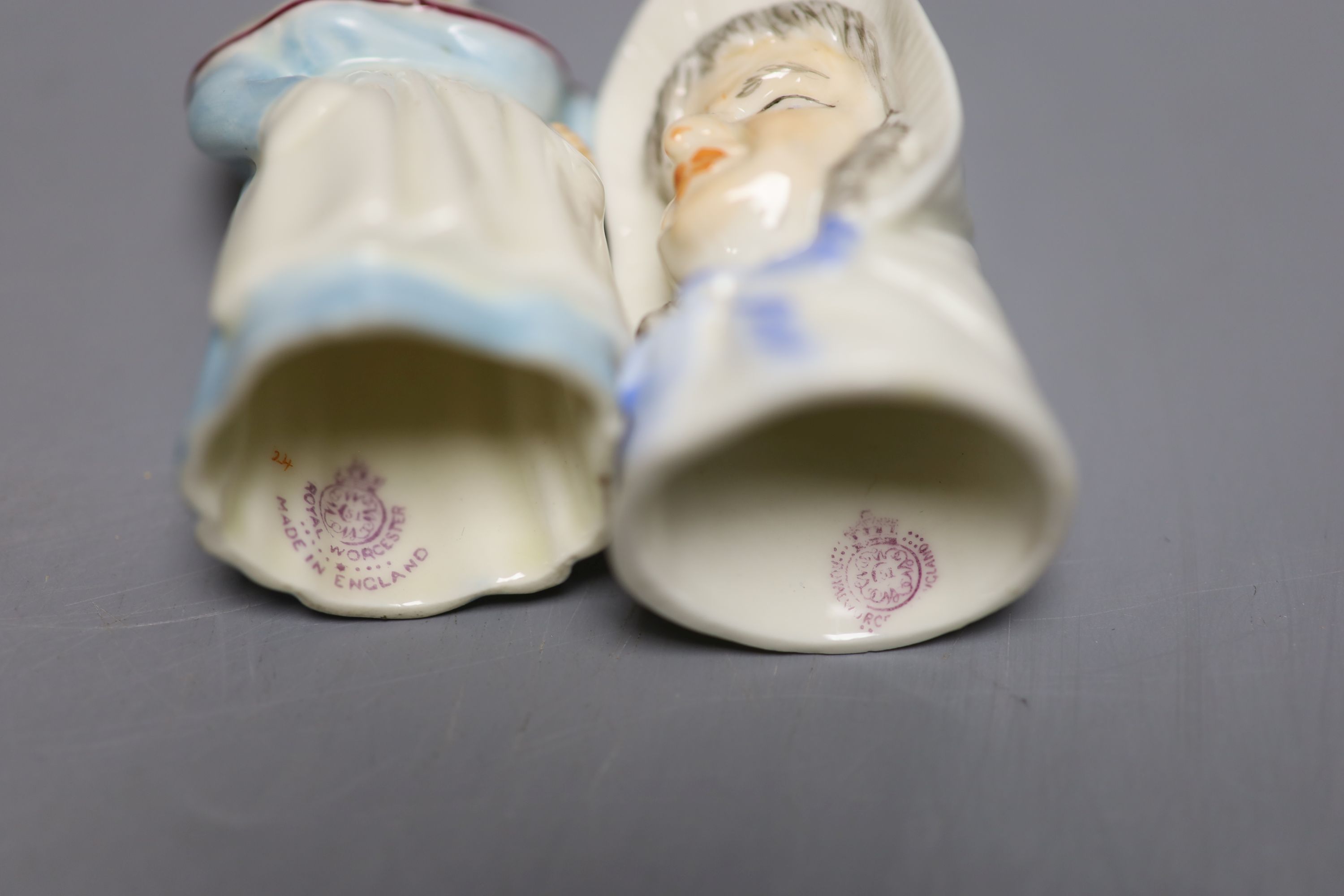 A Royal Worcester candlesnuffer of Mrs Caudle, date mark 1919 and a candlesnuffer of the French - Image 3 of 3