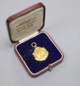 A cased George V Bulwell Forest Golf Club two colour 9ct gold presentation medal, Vaughton & Sons,
