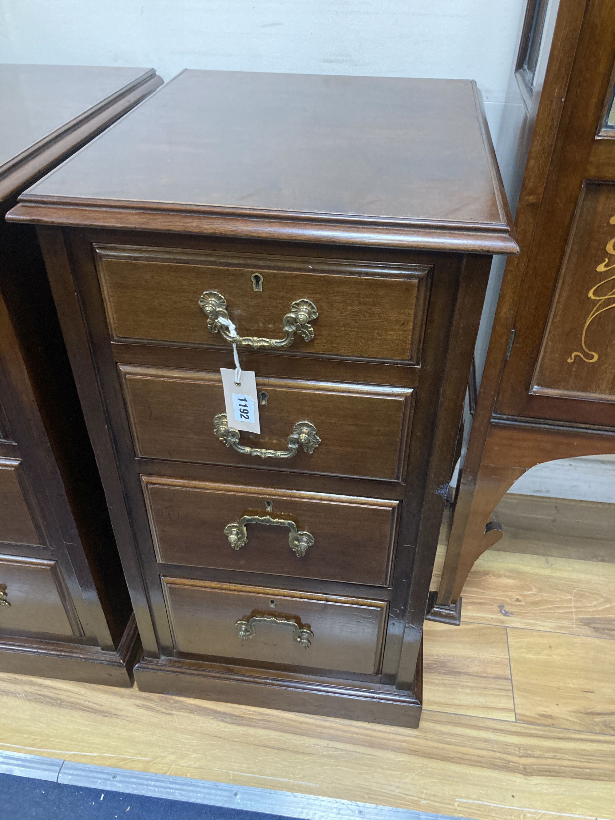 A pair of late Victorian mahogany chests, width 42cm, depth 49cm, height 75cm - Image 2 of 4