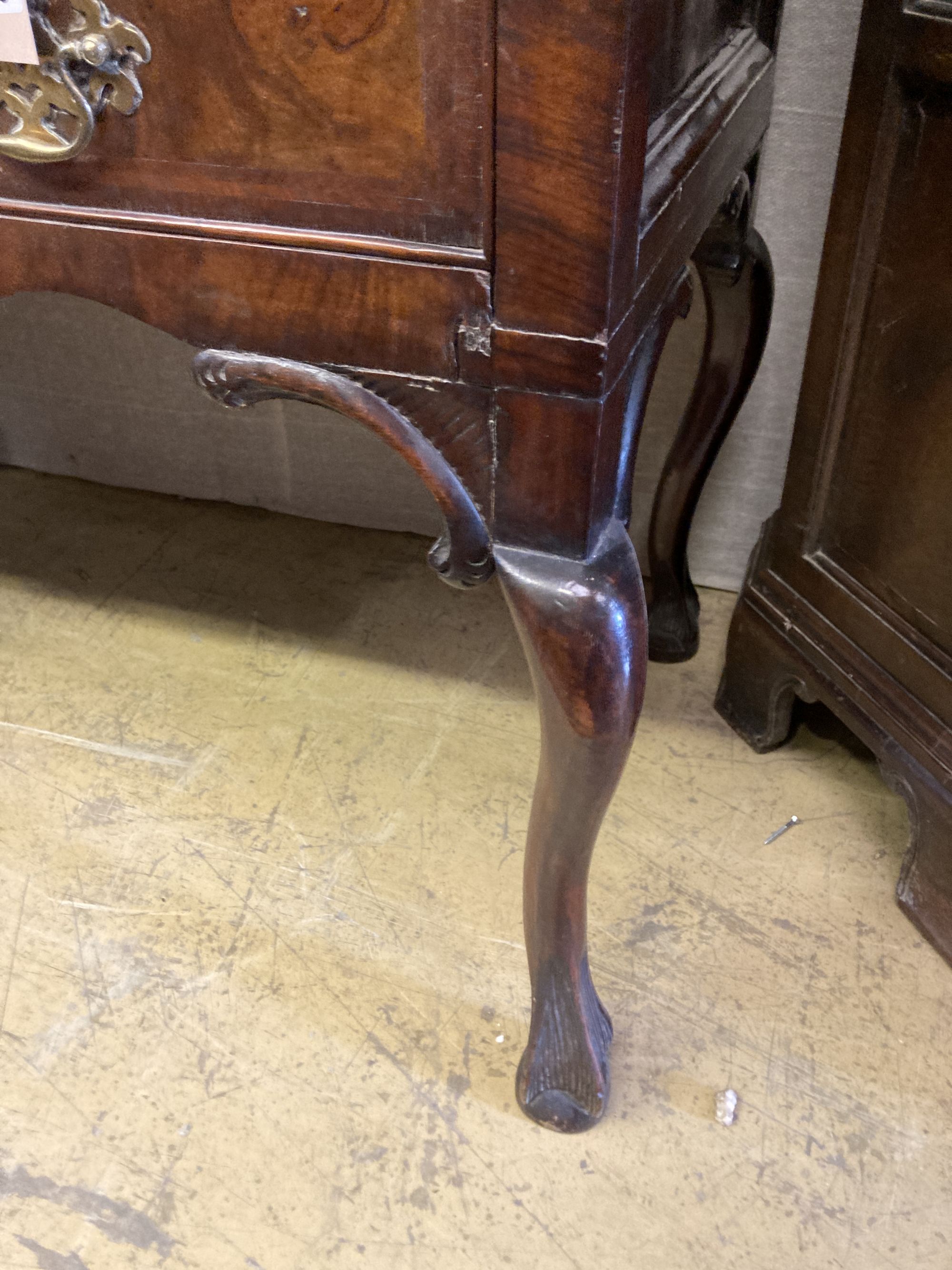 A Queen Anne revival figured walnut bureau, width 94cm depth 48cm height 130cm - Image 3 of 4