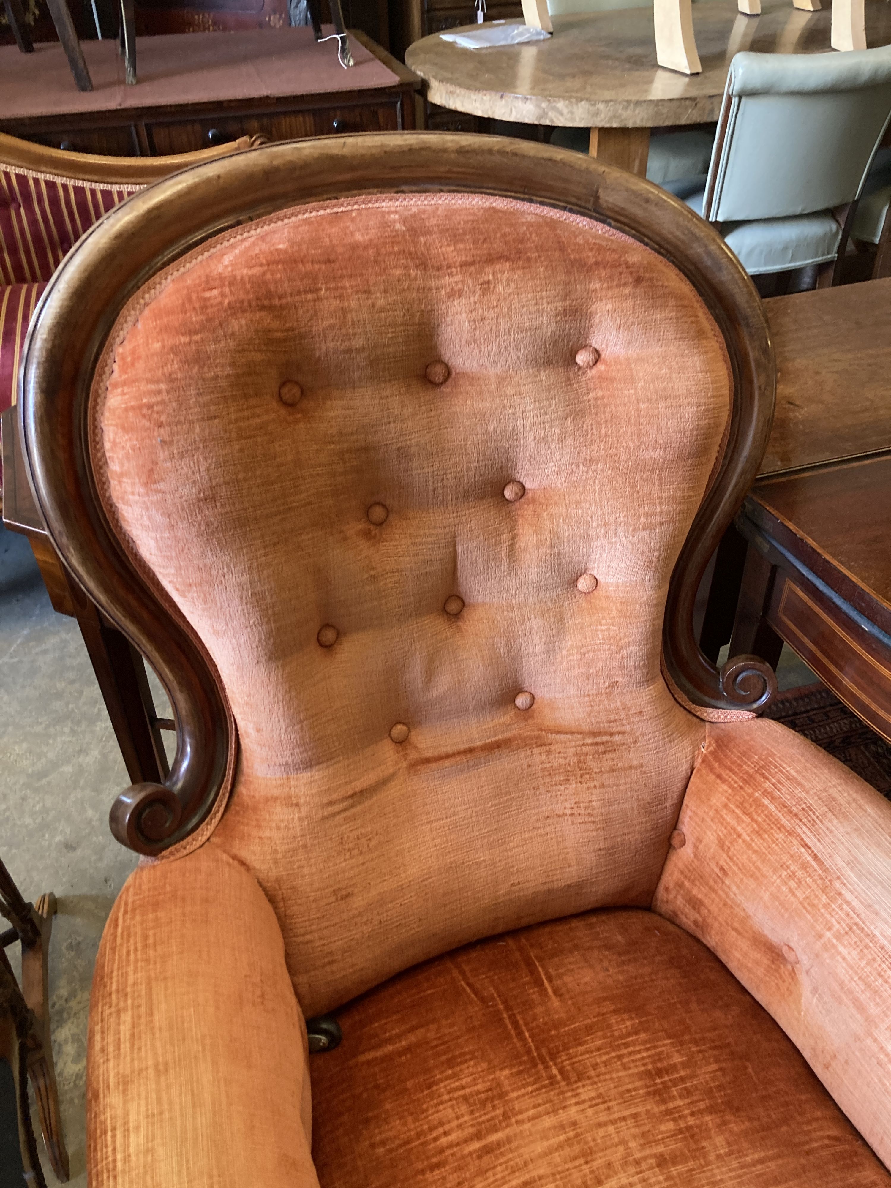 A Victorian carved mahogany spoonback armchair, width 72cm, depth 70cm, height 105cm - Image 2 of 4