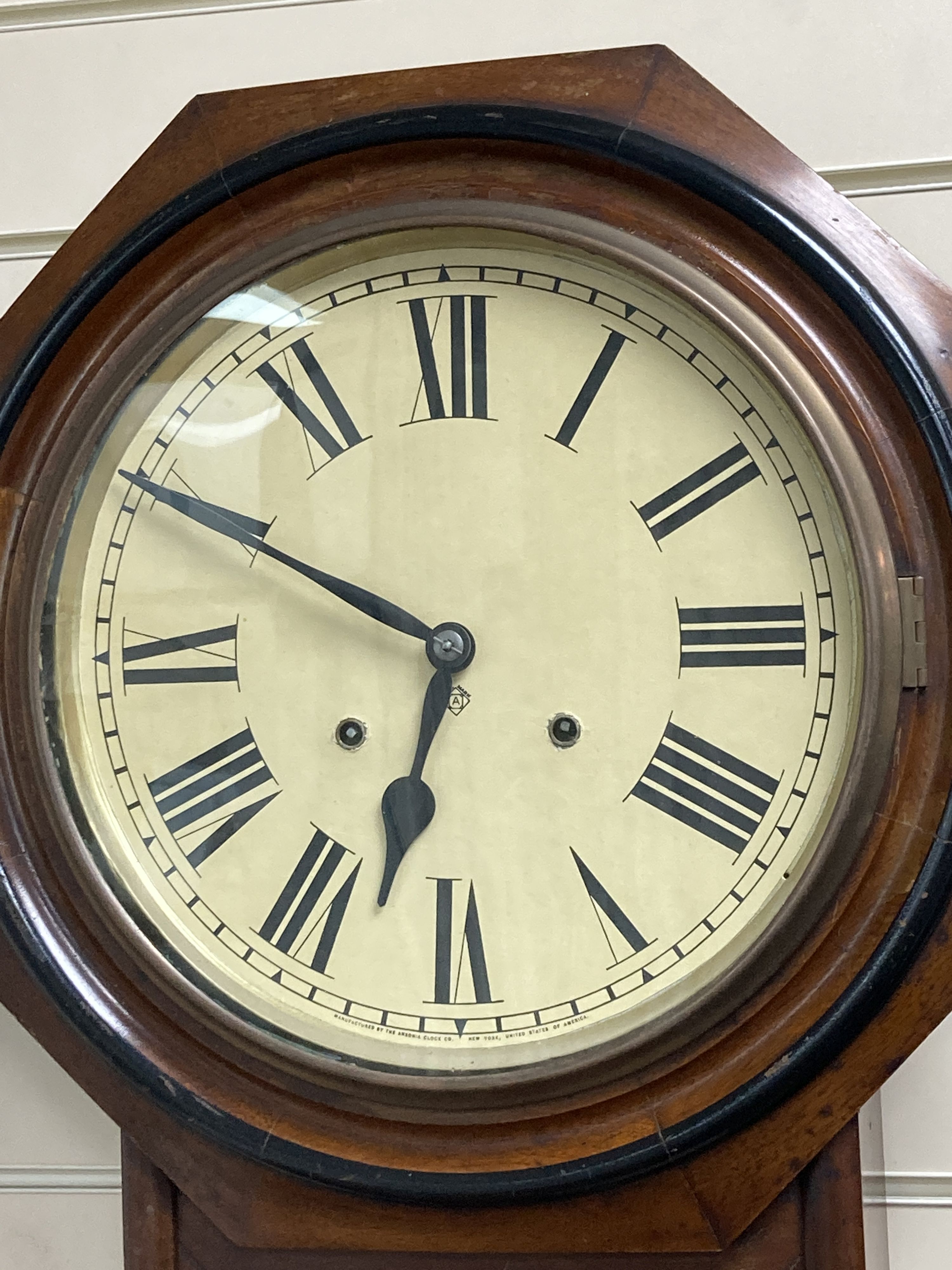 A 19th century American wall clock, height 80cm - Image 2 of 4