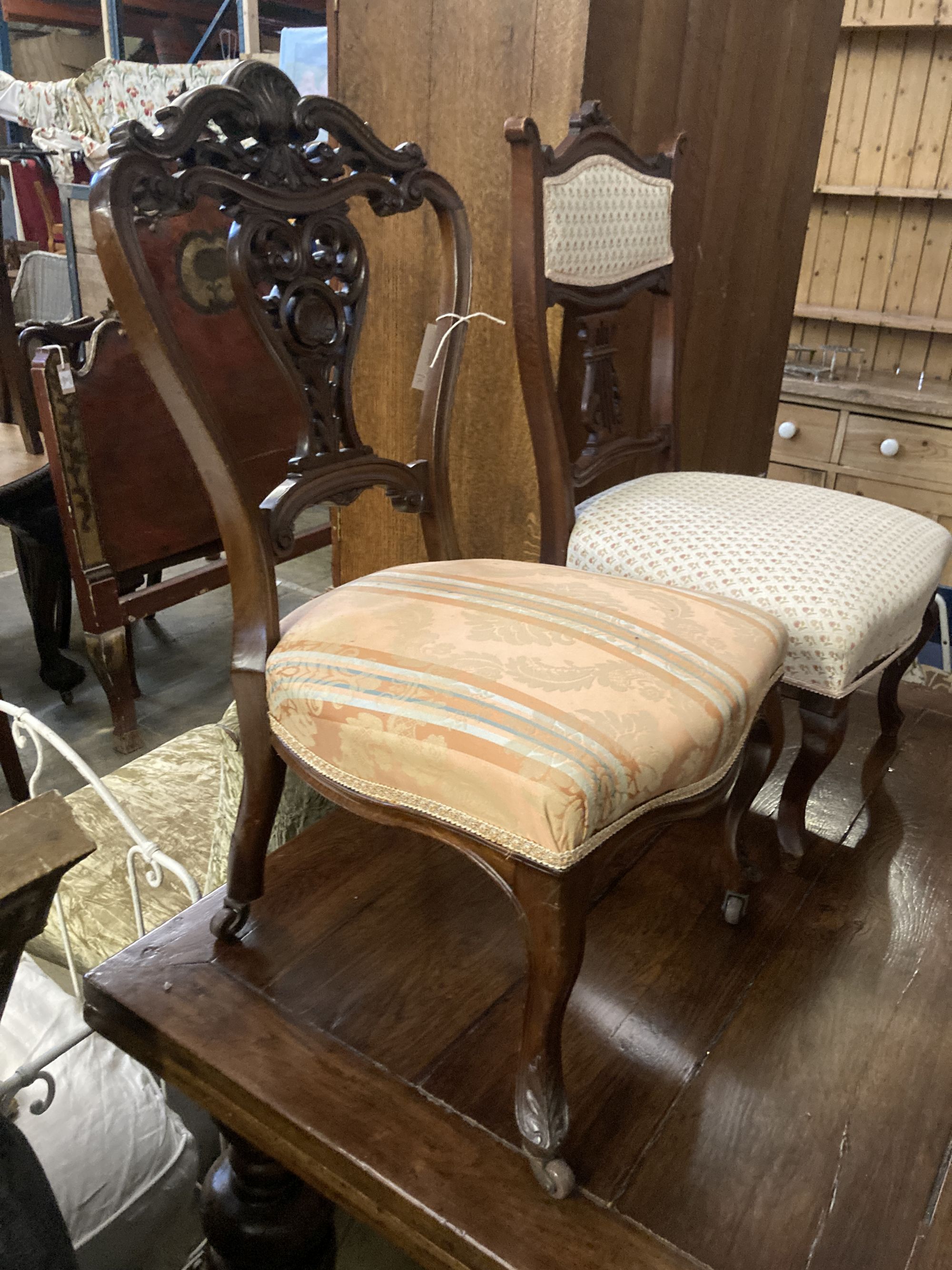 A pair of Victorian walnut dining chairs, on cabriole legs - Image 5 of 6