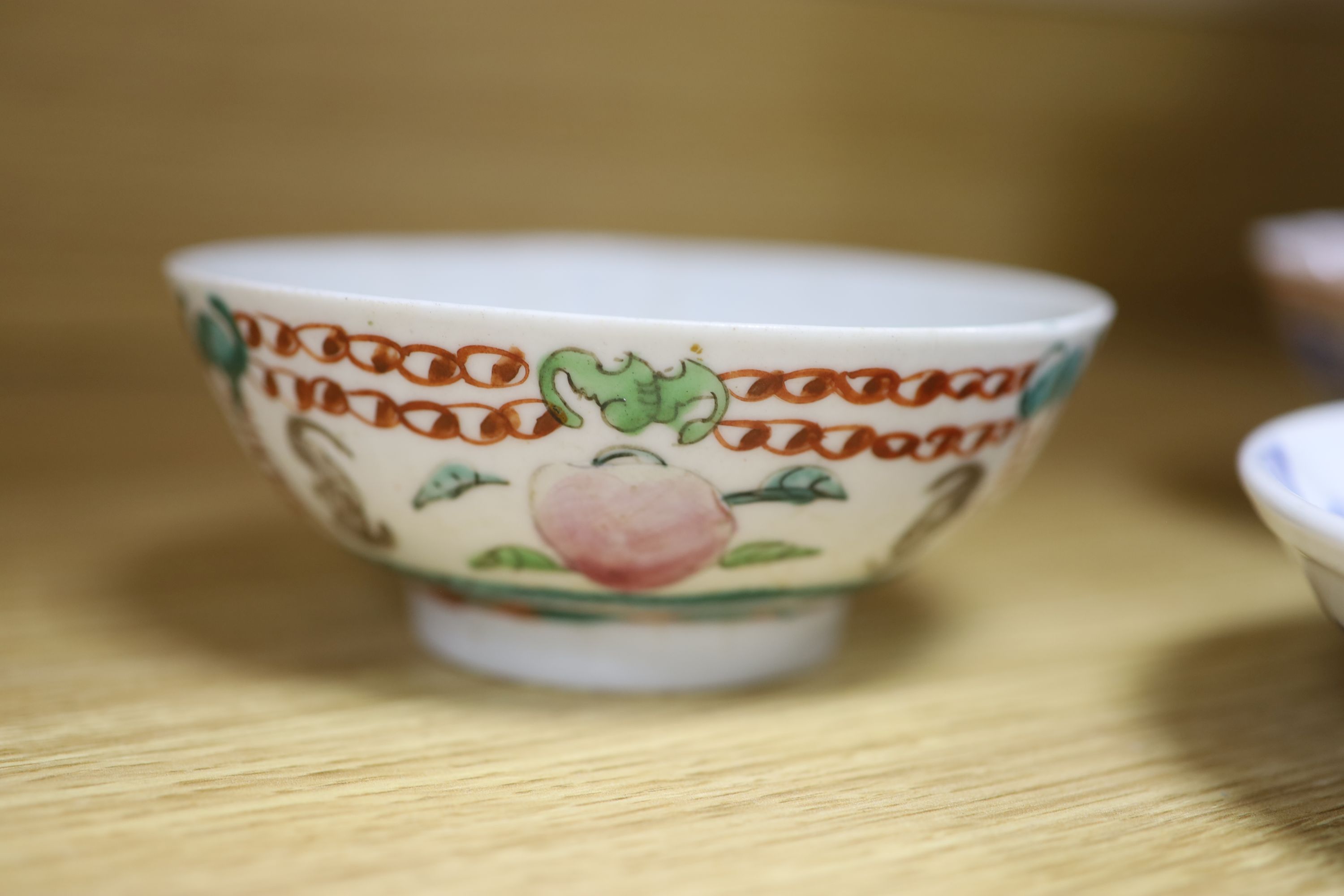 A quantity of Chinese and Japanese ceramics, including a blue and white 'dragon' dish, a Cantonese - Image 8 of 8