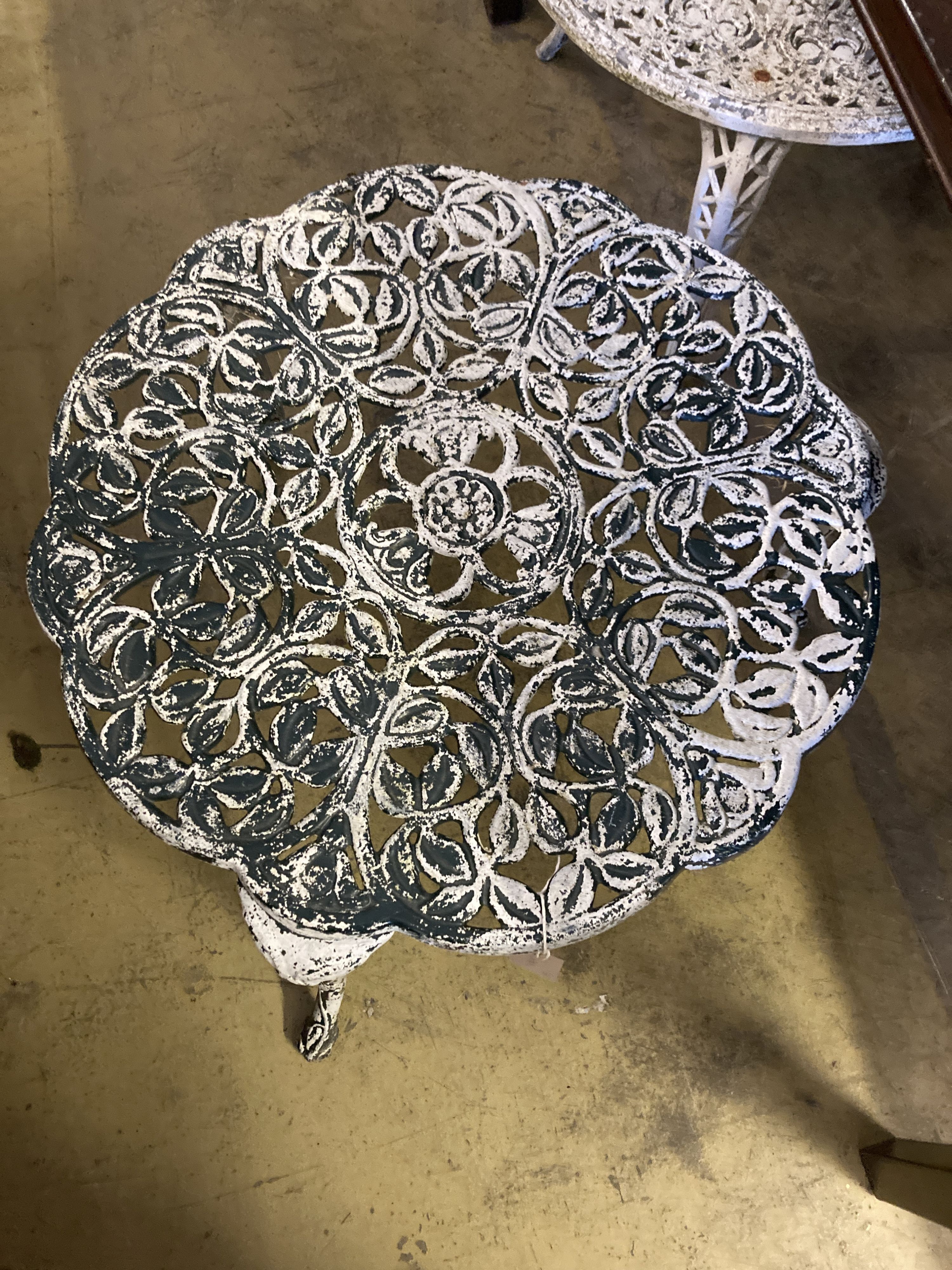 A pair of painted circular aluminium garden tables, larger 61cm diameter, height 44cm - Image 2 of 5