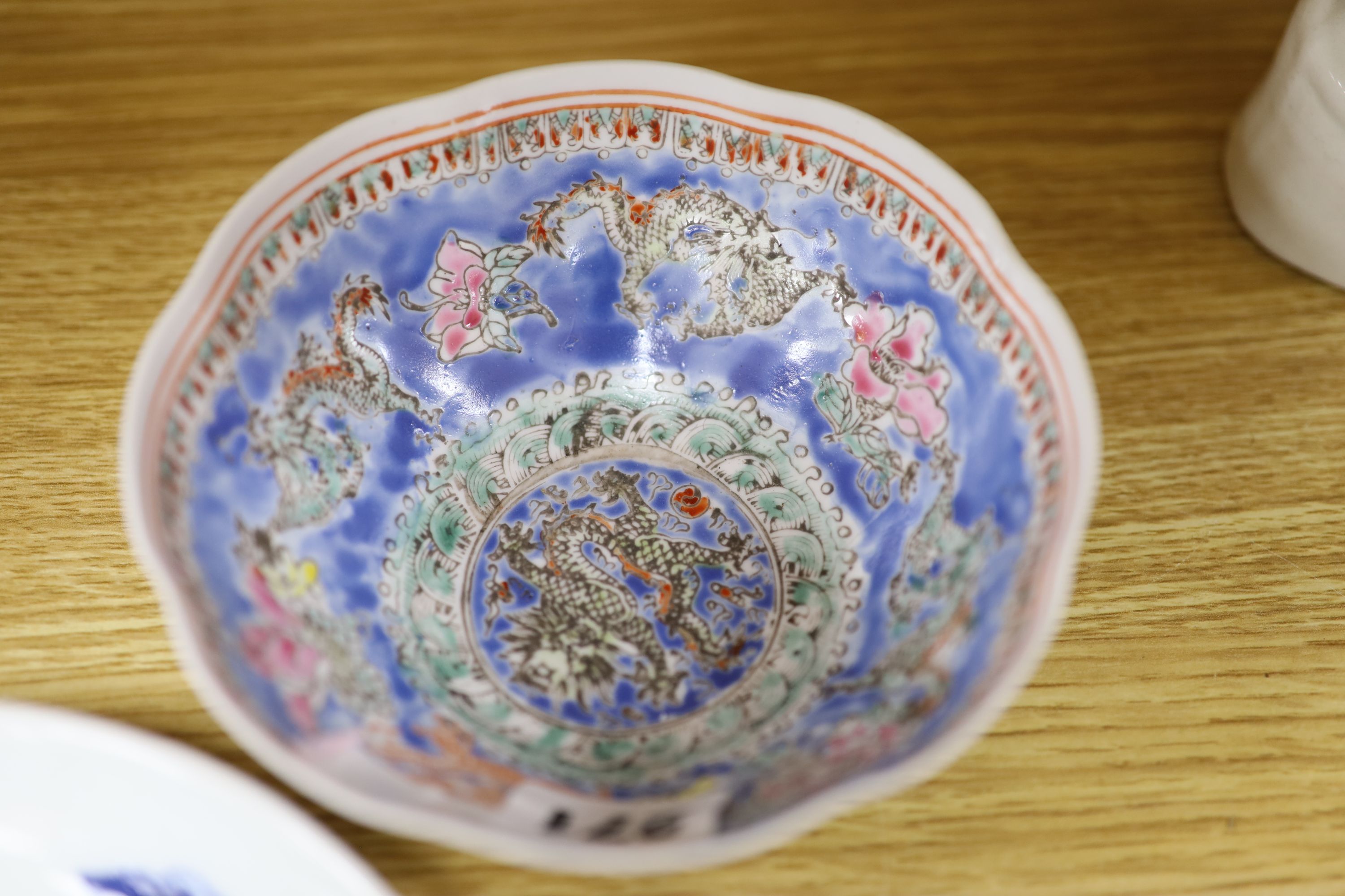 A quantity of Chinese and Japanese ceramics, including a blue and white 'dragon' dish, a Cantonese - Image 6 of 8