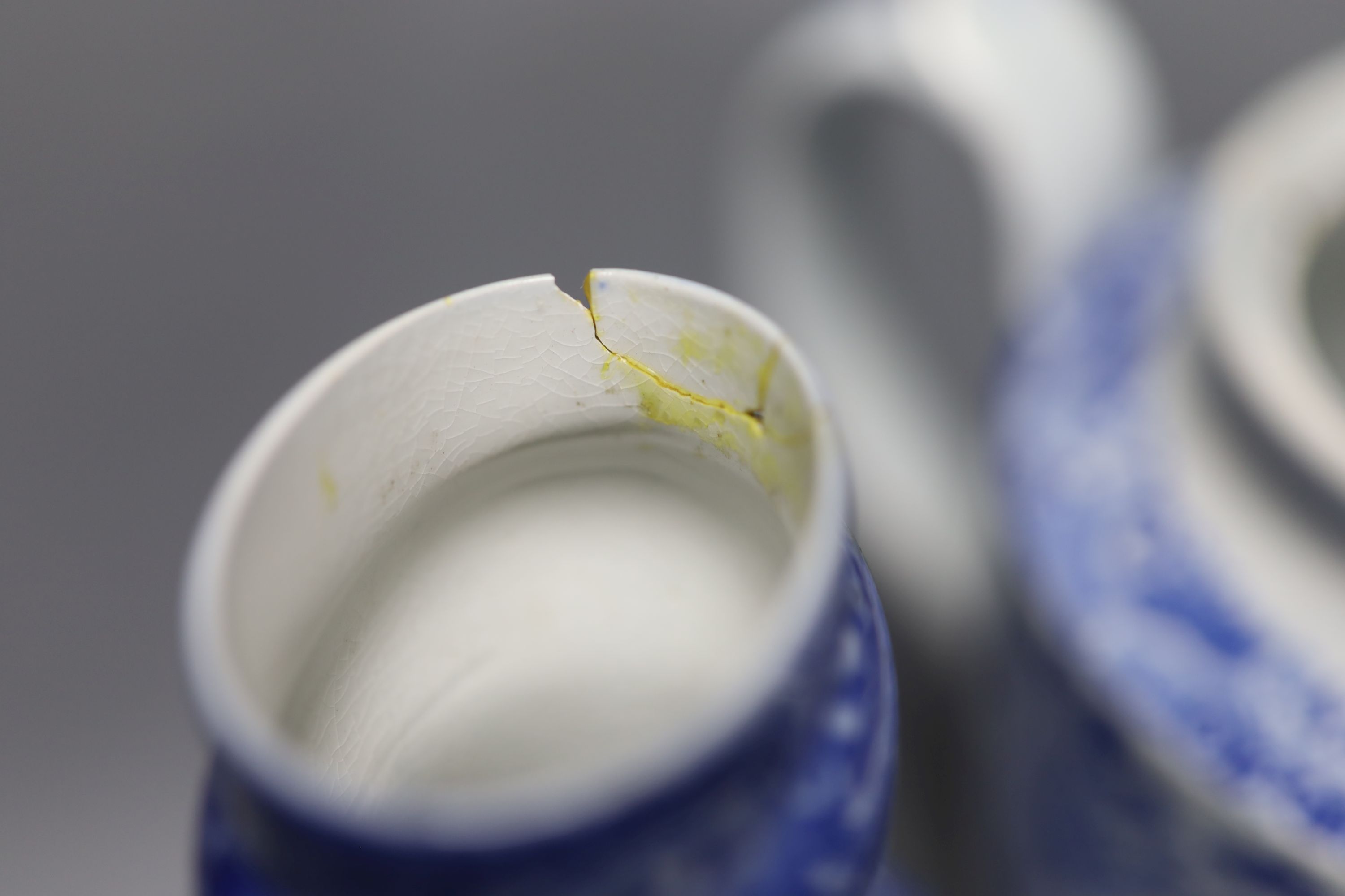 A Staffordshire pearlware blue and white pottery coffee pot and a Copeland Spode pilgrim flask, - Image 6 of 8