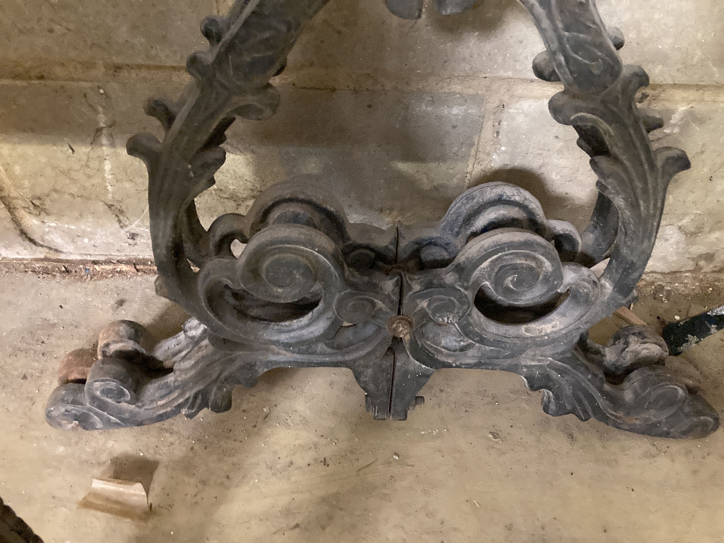 A pair of Victorian style cast iron table supports, width 54cm, height 68cm - Image 3 of 3