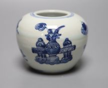 A Chinese blue and white water pot, height 9cm