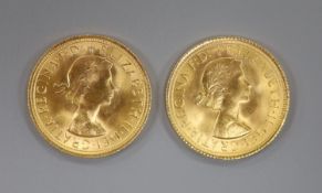 Two 1967 gold specimen sovereigns, cased