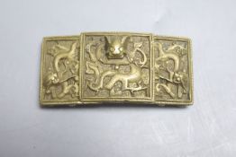 A Chinese or South East Asian bronze two piece 'dragon' belt buckle, 19th century