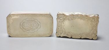 An early 19th century French engraved 950 standard octagonal snuff box, 84mm and a Victorian