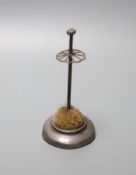 ANn Edwardian silver mounted hatpin stand, Saunders & Shepherd, Chester, 1904, 11.5cm.