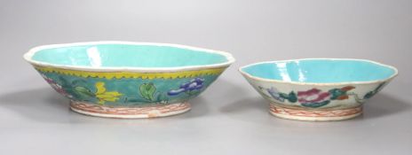 Two Chinese famille rose dishes, early 20th century, diameter 24cm
