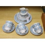 A quantity of Wedgwood Florentine tea and dinner wares, including single dinner plate, six side