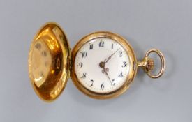 An early 20th century continental 585 yellow metal and enamelled fob watch, case diameter 30mm,