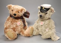 Limited edition Captain Keith box and certificate, limited edition Willy Bear, box and