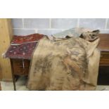 Ten items - Middle Eastern textiles, carpet bags