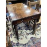 A Regency mahogany Pembroke table, width 91cm, depth 54cm, height 72cm