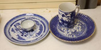 An 18th century Chinese blue and white mug and cup, a 19th century Chinese blue and white plate