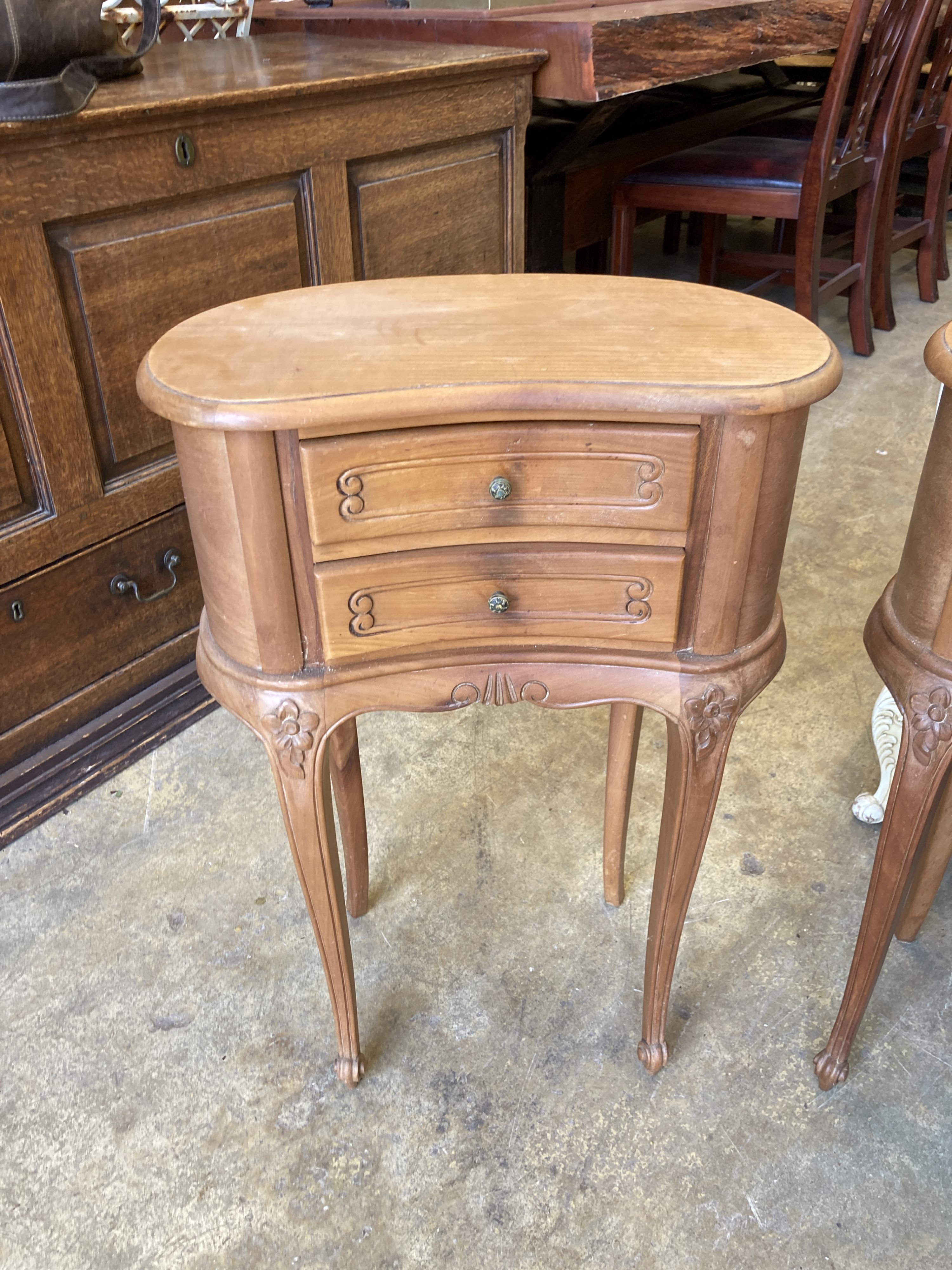 A pair of Louis XVI design walnut kidney-shaped bedside chests, width 45cm, depth 26cm, height 66cm - Image 2 of 4