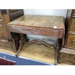 A Regency rosewood sofa table, width 86cm, depth 62cm, height 71cm