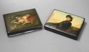Two Russian papier mache boxes with hinged covers, each 17 x 13cm