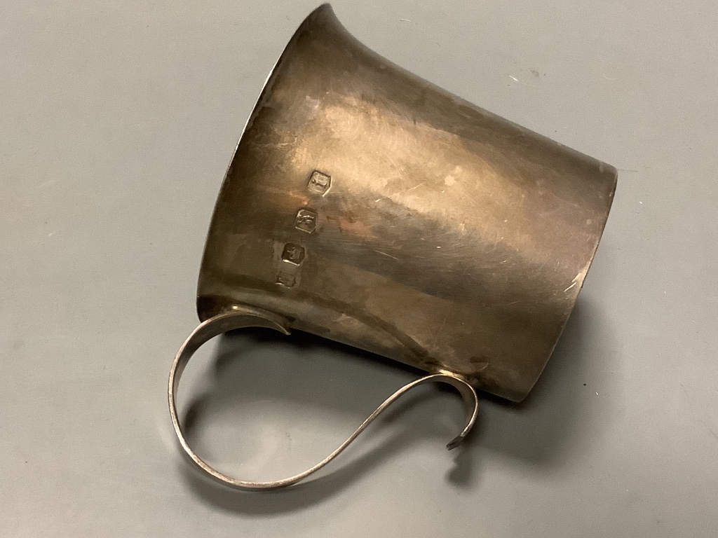 A George V Britannia standard silver christening mug with engraved initials, Thomas Bradbury and - Image 3 of 3