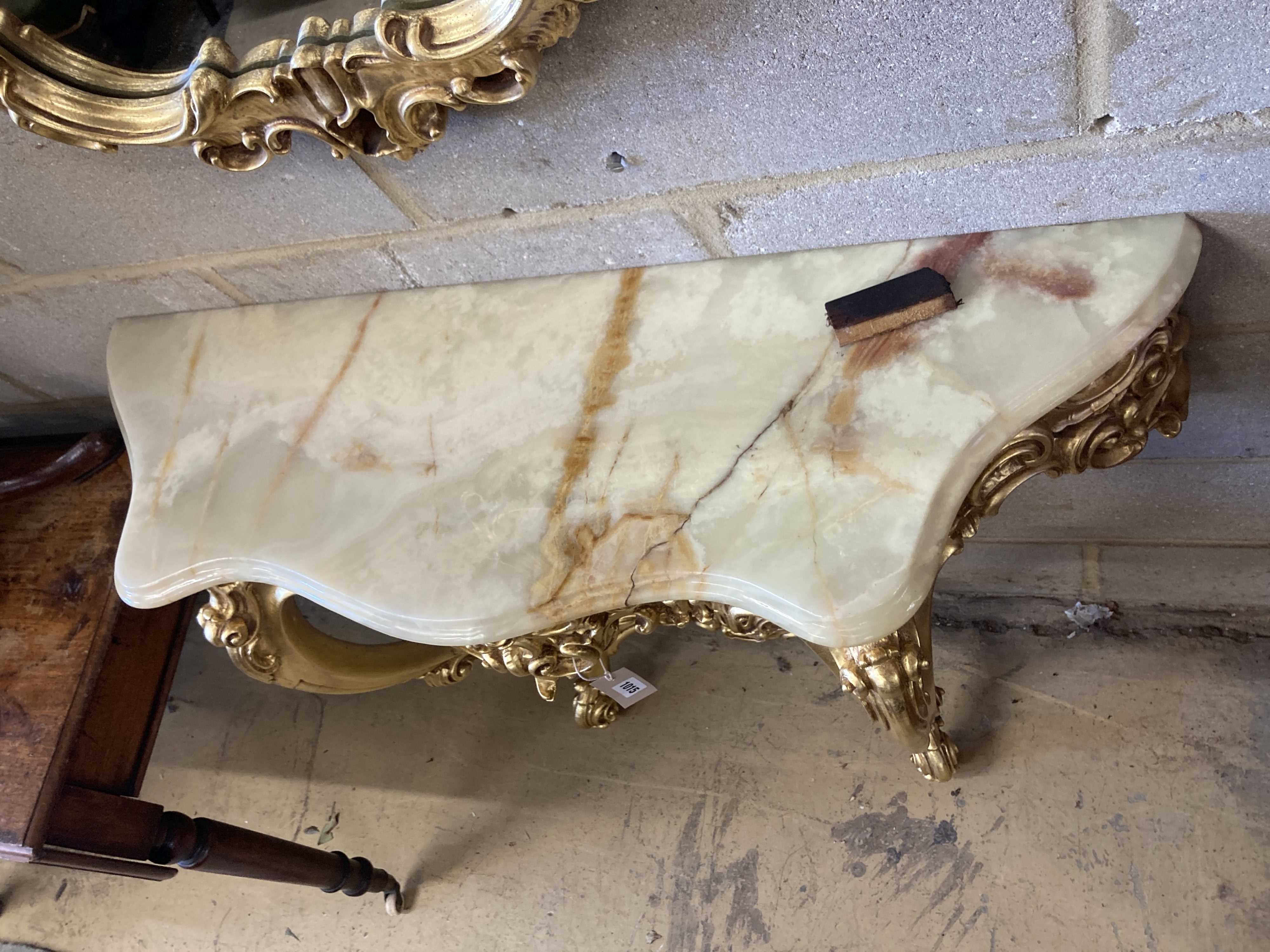 An 18th century style onyx topped gilt console table, width 94cm, depth 29cm, height 87cm with - Image 2 of 4