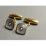 A pair of 18ct gold, pearl and mother of pearl cufflinks, gross 7.1 grams.