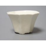 An 18th century Chinese blanc de chine cup, 4cm high