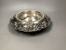 An early 20th century Tiffany & Co sterling 925 bowl, with pierced floral decorated border, 1902-