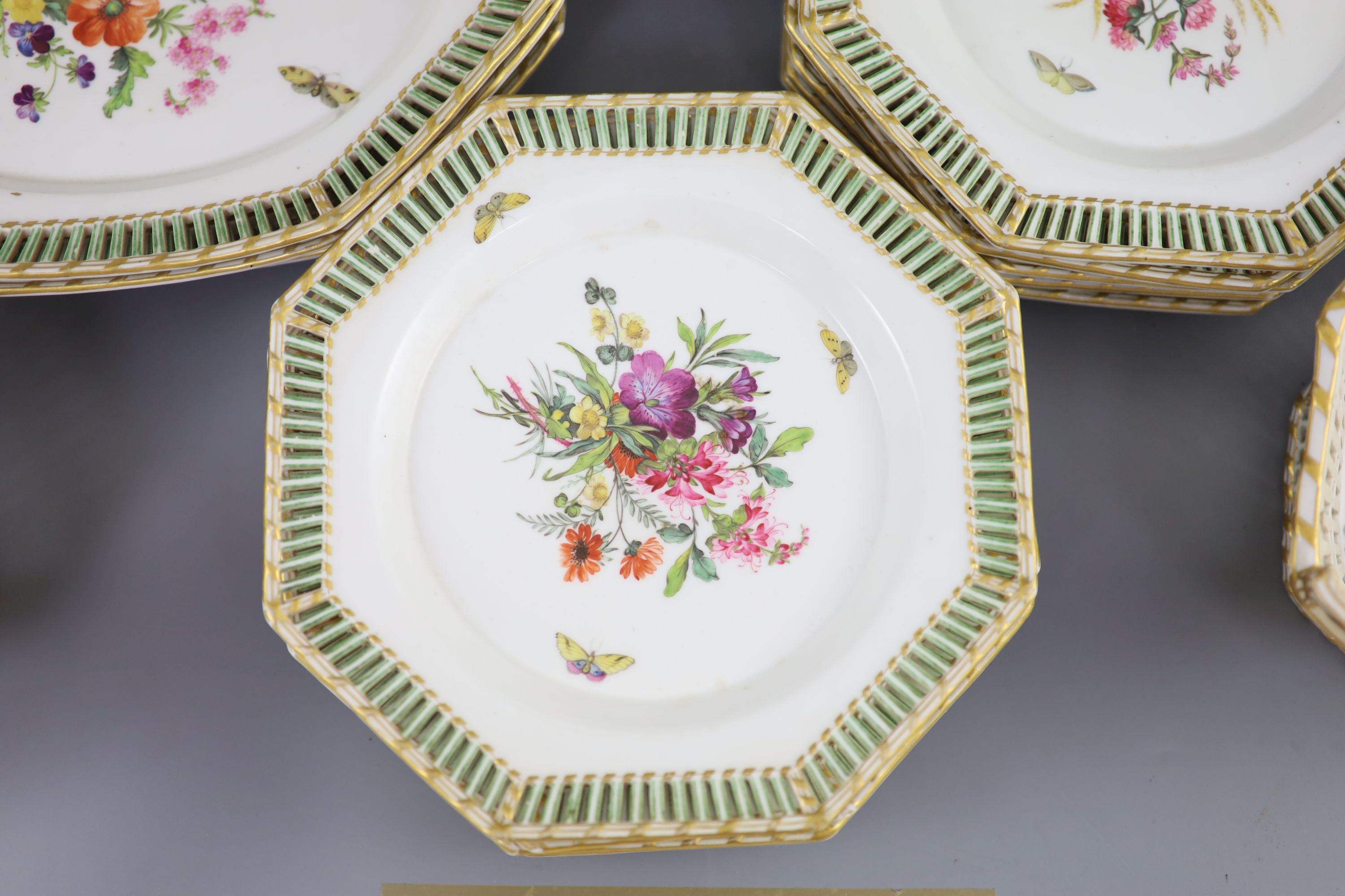 A Berlin porcelain dessert service, mid 19th century,each piece of octagonal shape, painted with - Image 3 of 6