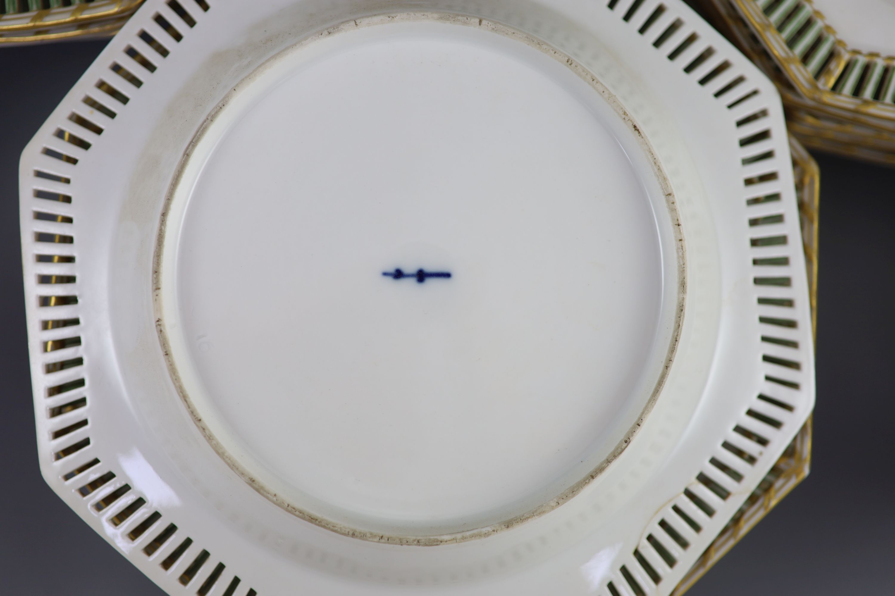 A Berlin porcelain dessert service, mid 19th century,each piece of octagonal shape, painted with - Image 6 of 6