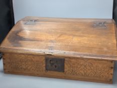 An oak bible box, 58 x 23cm