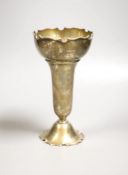 A George V silver vase, Chester, 1911, height 20.7 cm, weighted.